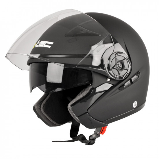 Motorcycle helmet W-Tec NK-617 - black Motorcycle helmet W-Tec NK-617 - black