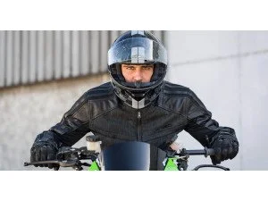 How to take care of your moto helmet