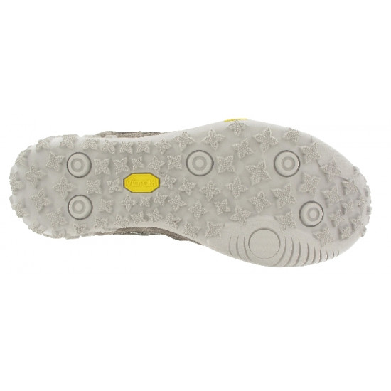Multi-Sport Shoe HI-TEC Figaro Olive, Snow and Moss Multi-Sport Shoe HI-TEC Figaro Olive, Snow and Moss
