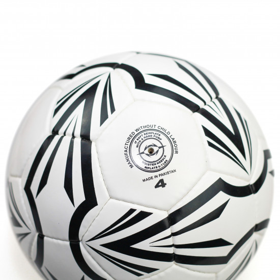 Football ball SPARTAN Trophy 4 Football ball SPARTAN Trophy 4