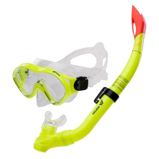 Mask and snorkel set TUESDAY Izzys JR