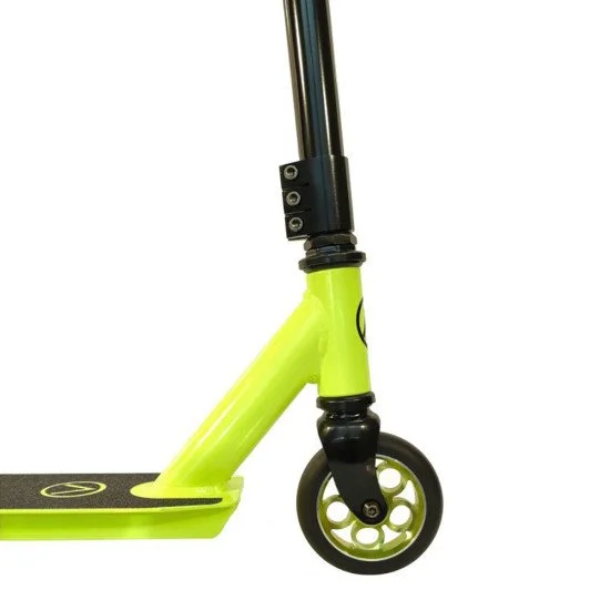 Freestyle scooter Spartan STUNT, Neon/Green Freestyle scooter Spartan STUNT, Neon/Green