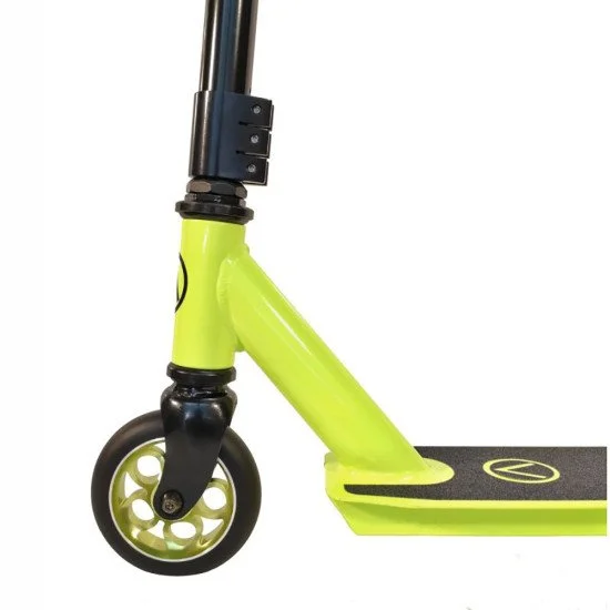 Freestyle scooter Spartan STUNT, Neon/Green Freestyle scooter Spartan STUNT, Neon/Green