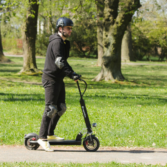 Electric scooter inSPORTline Fortor