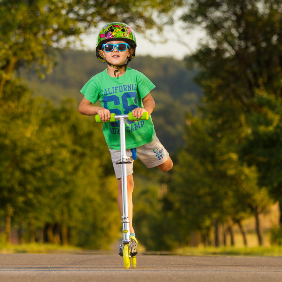 Freestyle Helmet for children WORKER Komik, Green