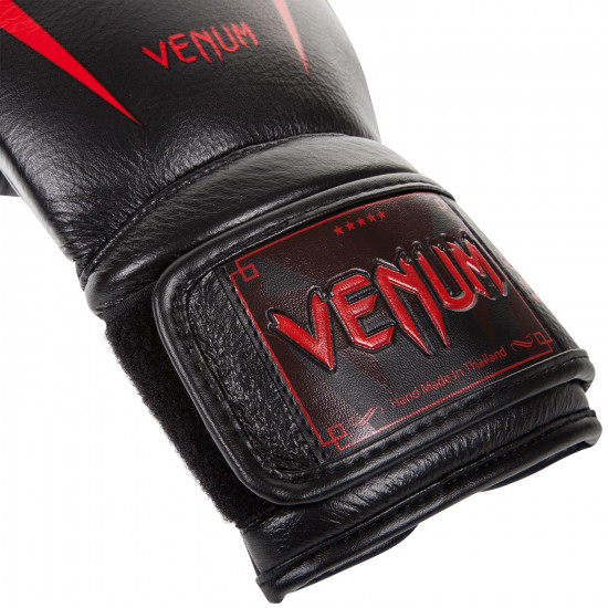 Boxing gloves VENUM GIANT 3 Black devil Boxing gloves VENUM GIANT 3 Black devil
