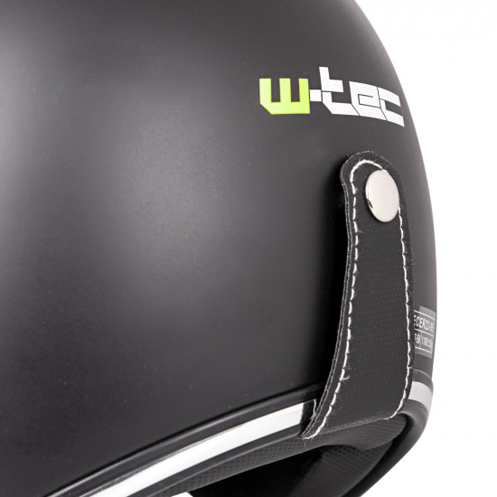 Motorcycle helmet W-TEC YM-629 - Black